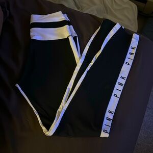 Black-and-white Victoria’s Secret pink leggings